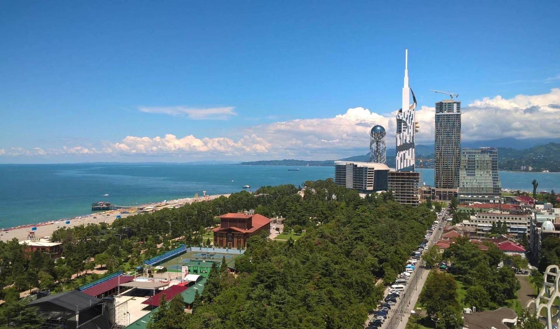 Orbi City Batumi Hotel View מראה חיצוני תמונה